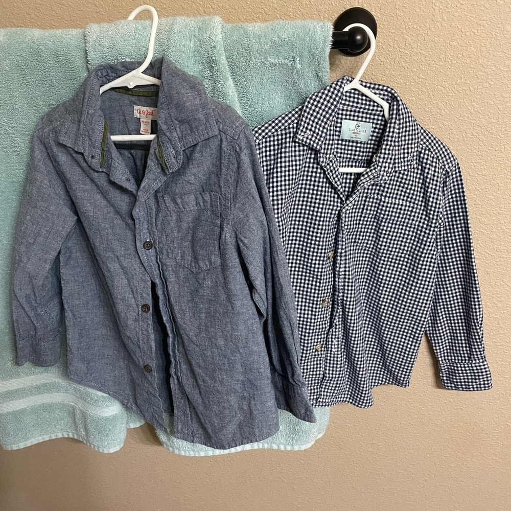 Boys shirts size 4/5